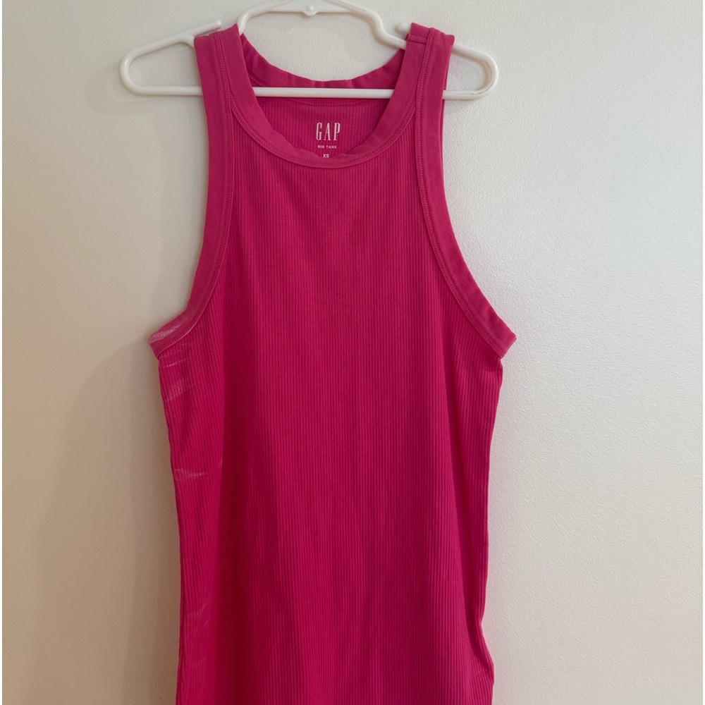 Gap Rib Tank in Pink